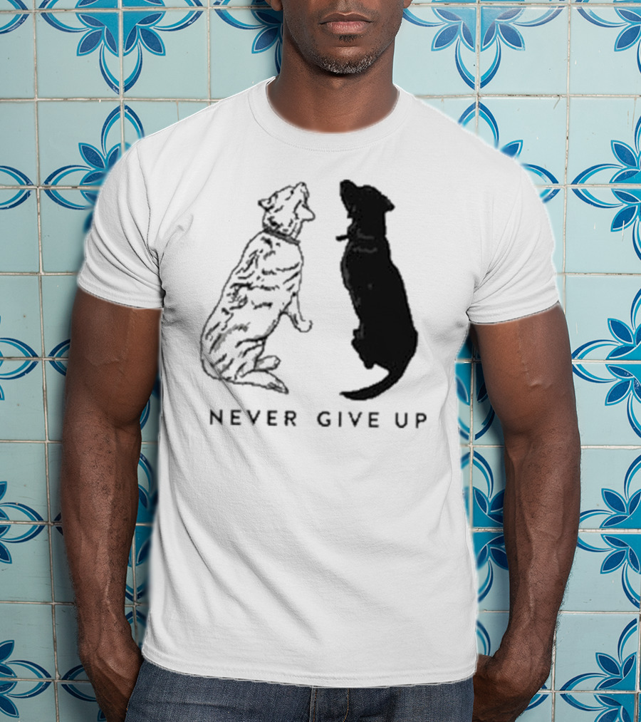Never Give Up Dog Silhouettes Tors T-Shirt