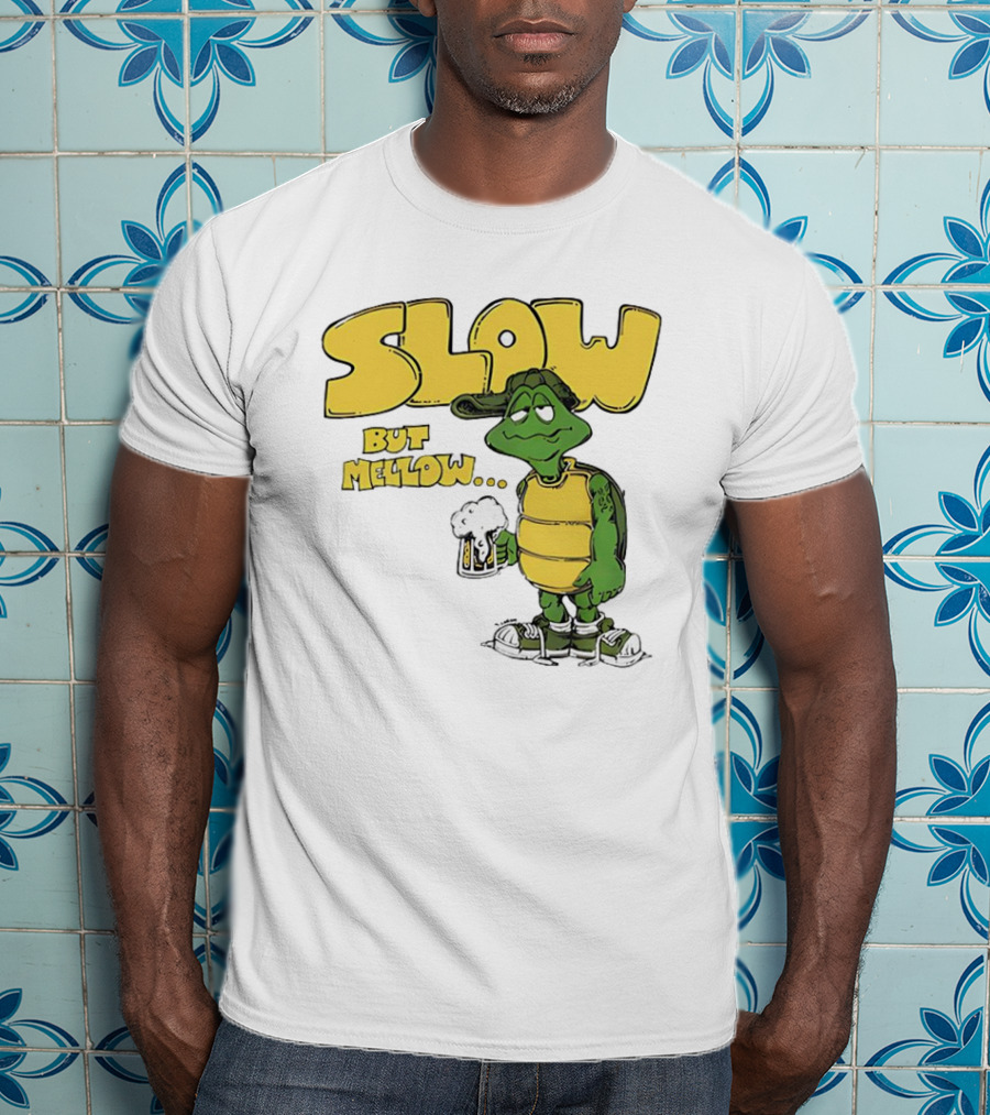 Slow But Mellow Turtle With Beer Retro Vintage 70s Style T-Shirt