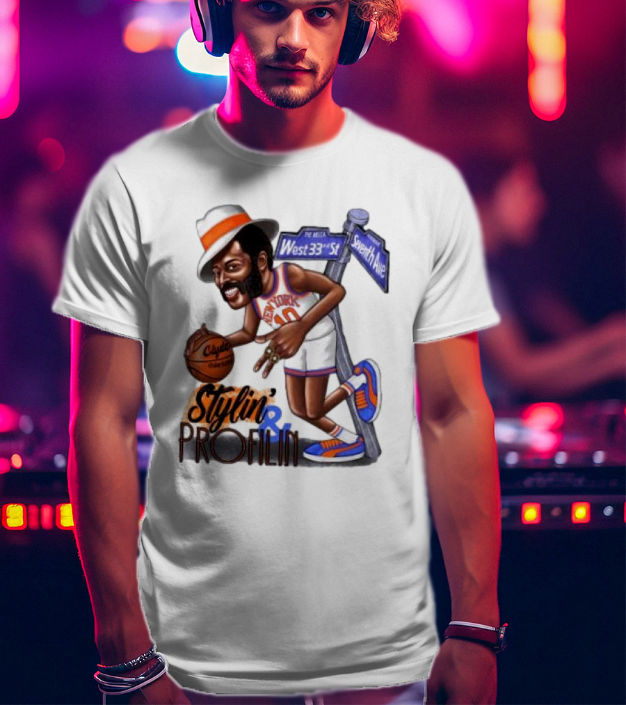 West 33rd St Seventh Ave Clyde Stylin Profilin New York Knicks Walt Frazier T-Shirt