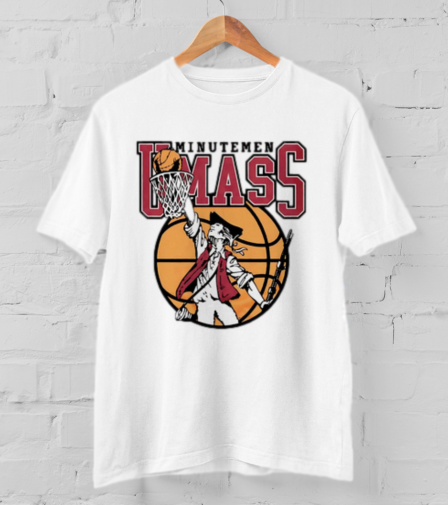 UMass Minutemen Basketball Retro Throwback Dunking Minuteman Basketball Graphic T-Shirt