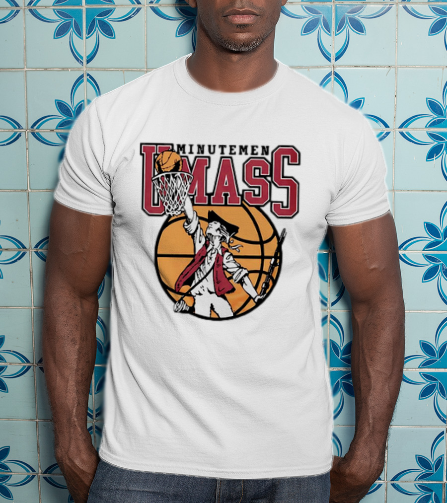 UMass Minutemen Basketball Retro Throwback Dunking Minuteman Basketball Graphic T-Shirt