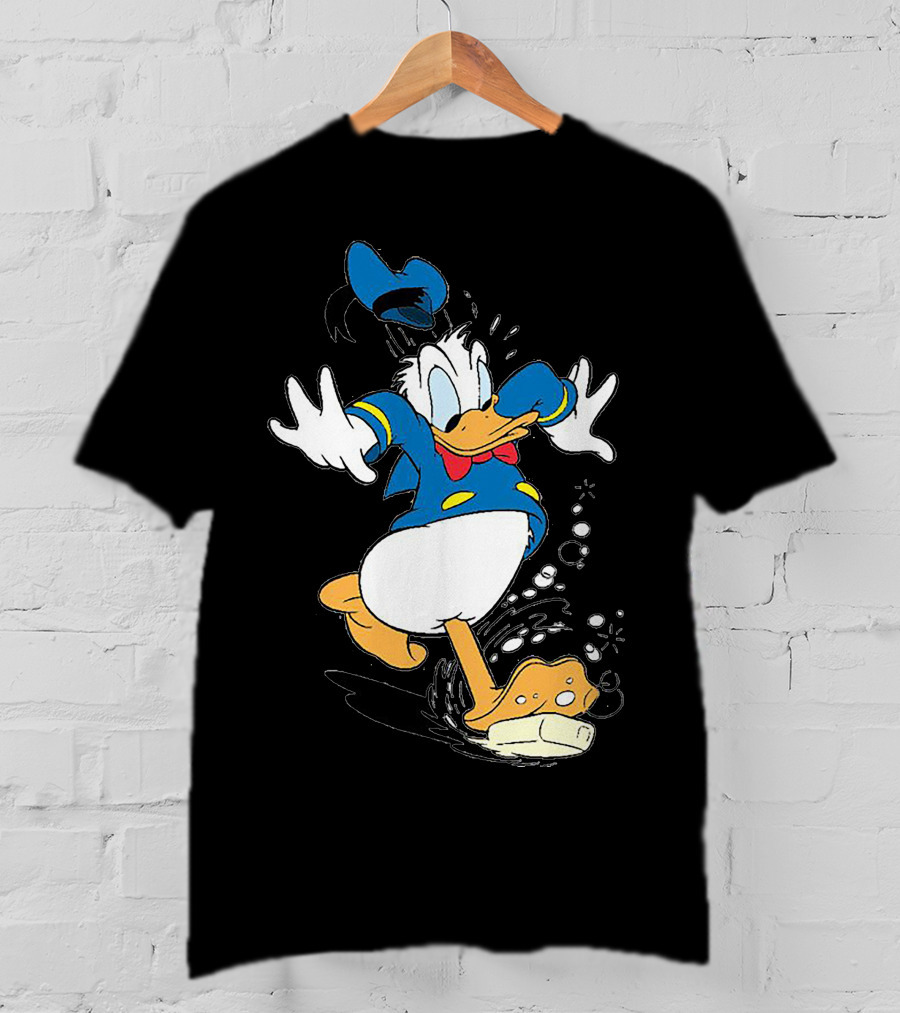 Just A Woman Who Loves Duck Donald Duck Classic Character Enthusiast T-Shirt