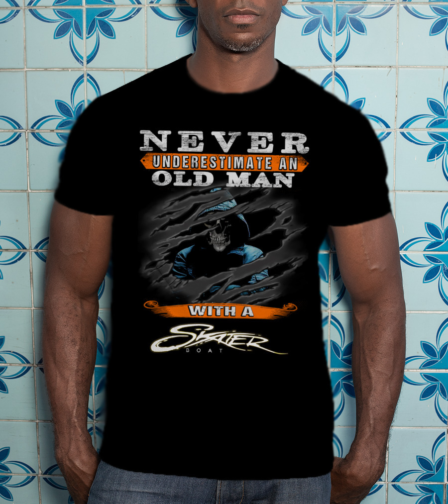 NEVER UNDERESTIMATE AN OLD MAN WITH A SKATER BOAT T-Shirt