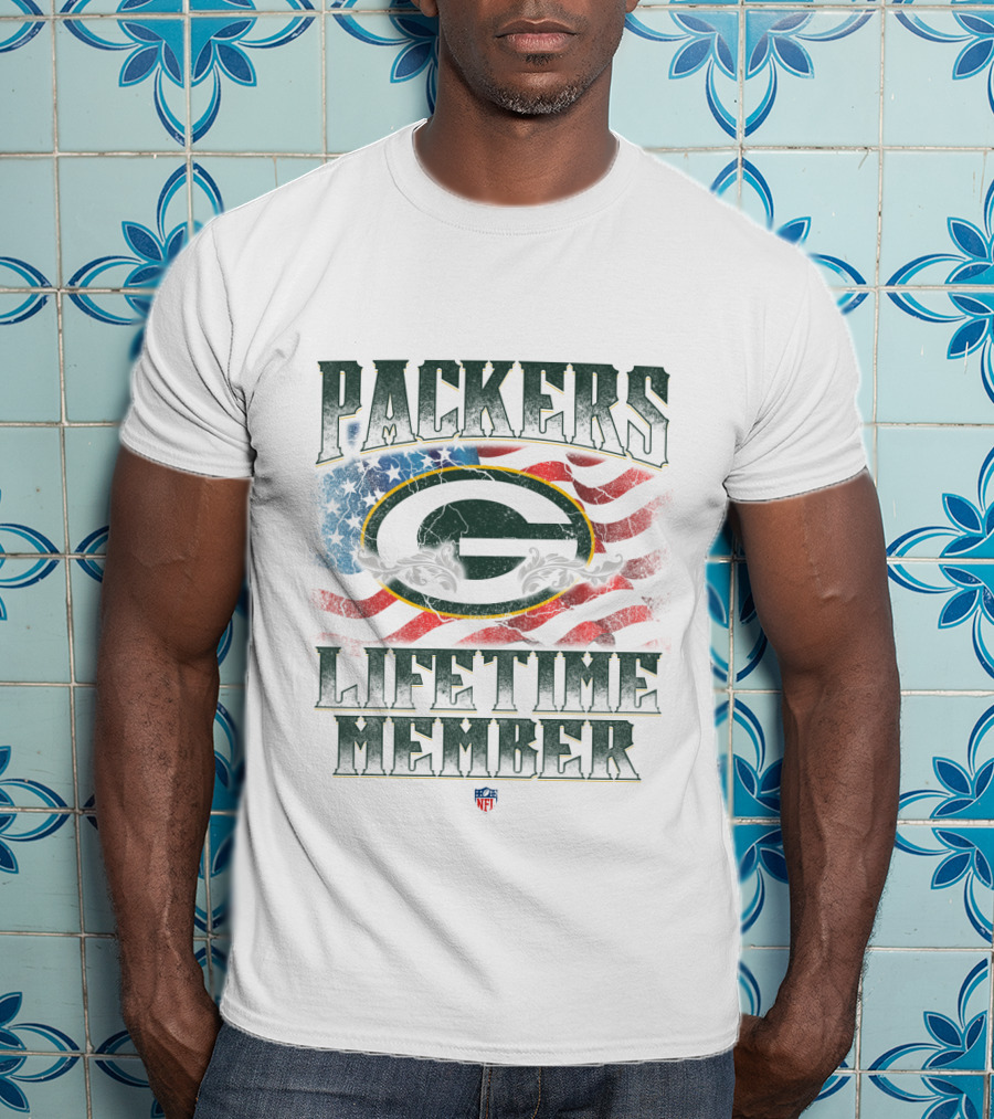 Team Packers Lifetime Member American Flag Background NFL T-Shirt