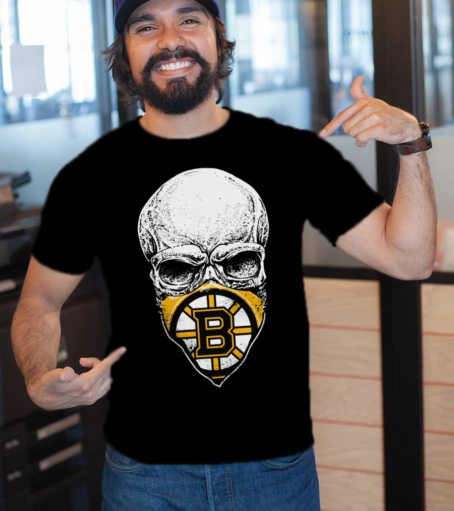 Boston Bruins Skull Mask Hockey T-Shirt