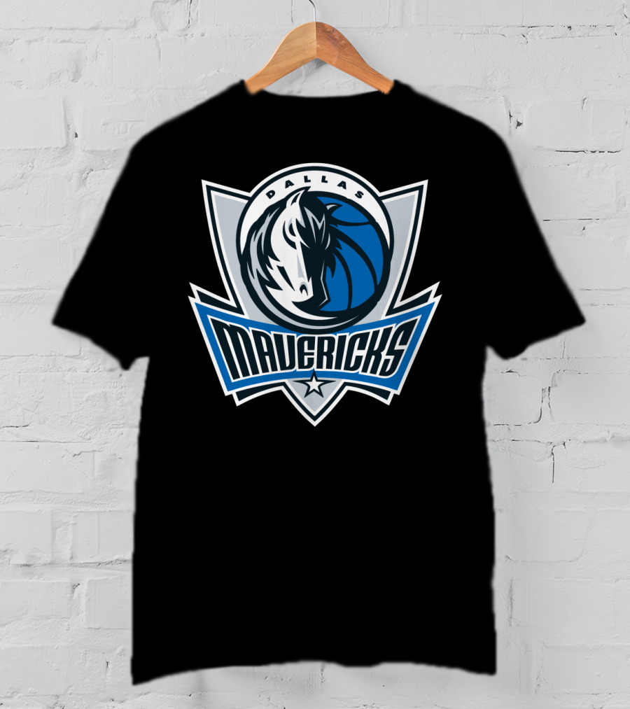 Dallas Mavericks Basketball Team T-Shirt