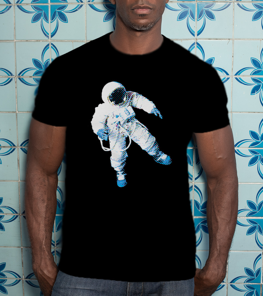Astro 1015248 Astronaut Floating Spacesuit T-Shirt