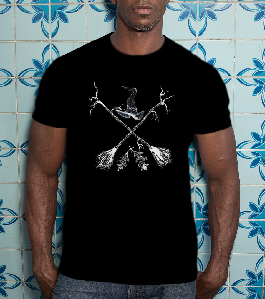 Autumnus Crest Edit 781019 Crossed Brooms And Witch Hat Oak Leaves Branches T-Shirt