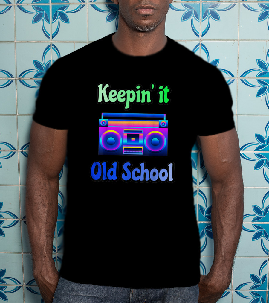 Keepin' It Old School 90s Music Retro Boom Box T-Shirt