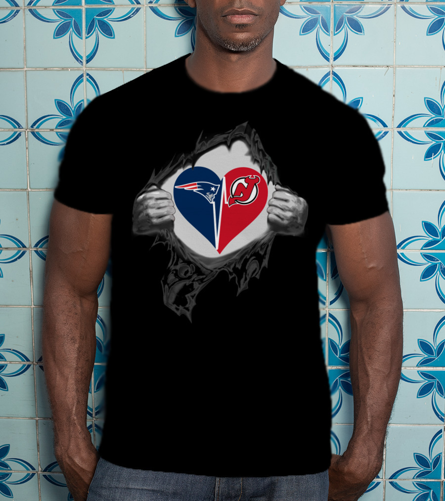 Patriots New Jersey Devils Heart Design Torn Fabric T-Shirt