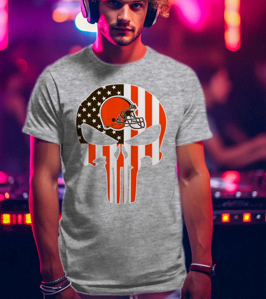 Browns American Flag Skull Helmet T-Shirt