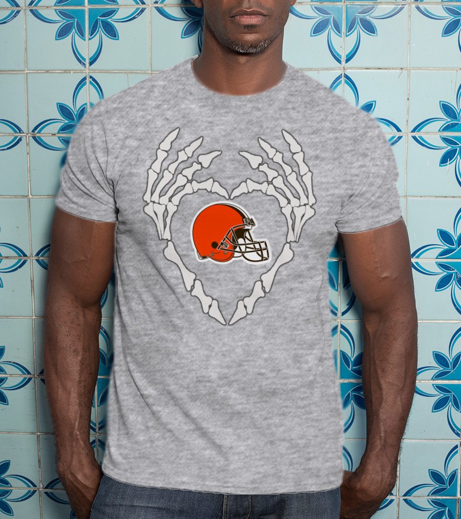 Cleveland Browns Helmet Skeleton Heart T-Shirt