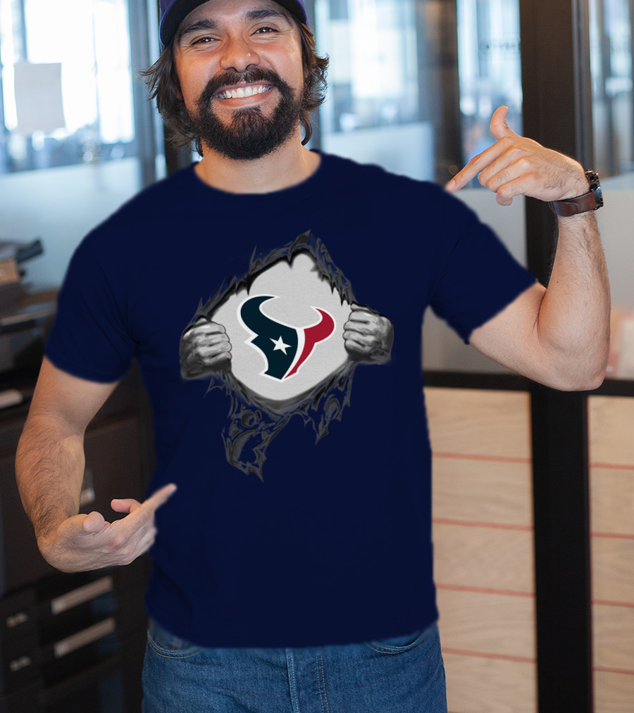 Texans Strong Bull Logo Rip Patriots T-Shirt