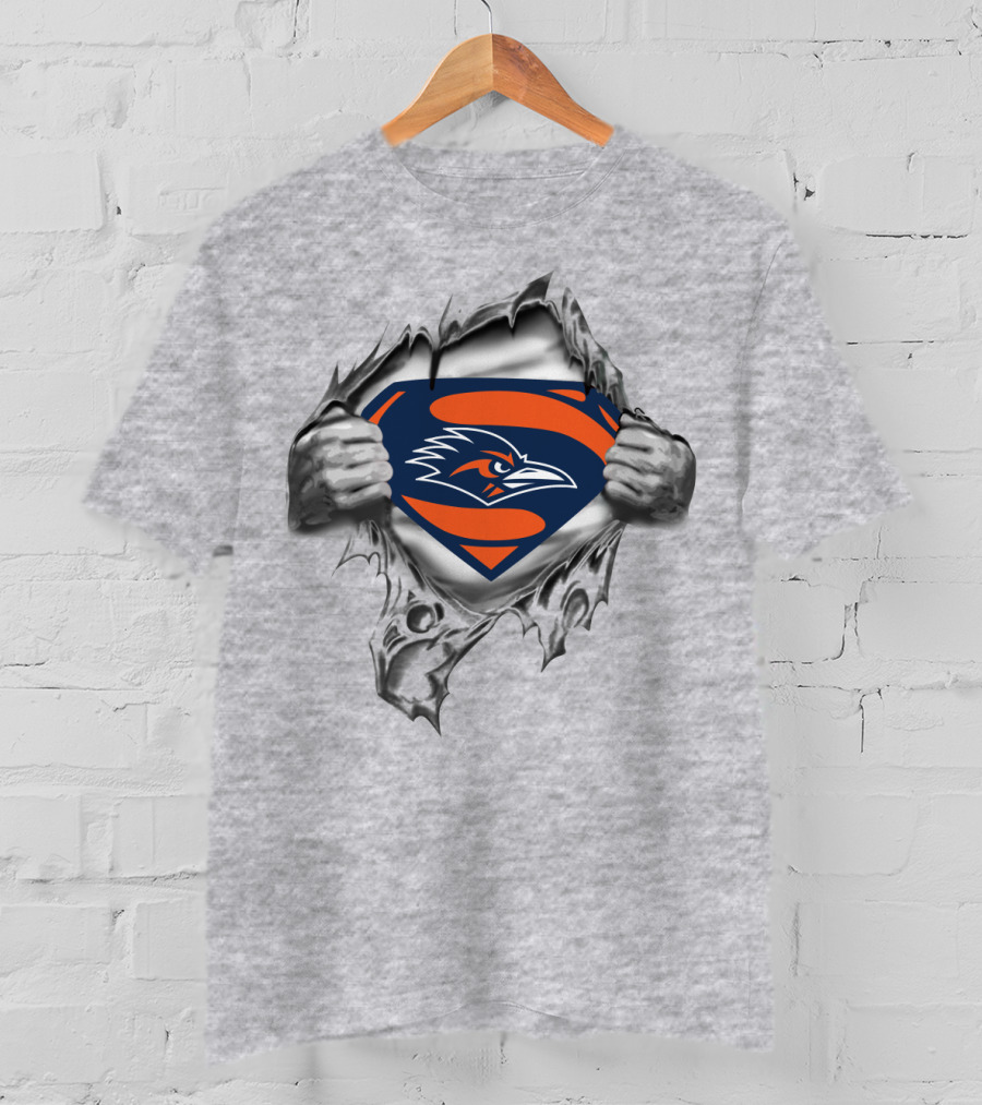 Utsa Roadrunners Superman Logo Design With Ripping Hands T-Shirt