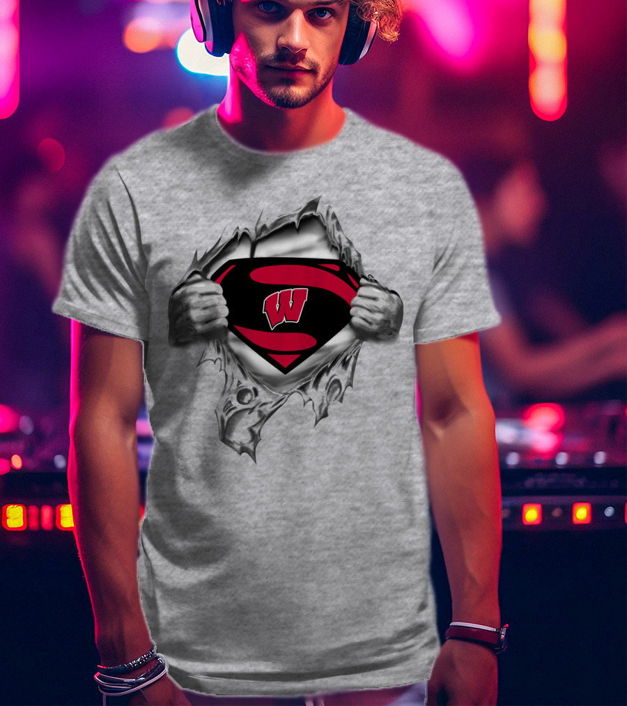 Wisconsin Badgers Superman Logo Ripped Chest T-Shirt
