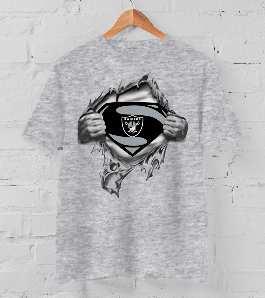 Las Vegas Raiders Superman Logo Burst T-Shirt