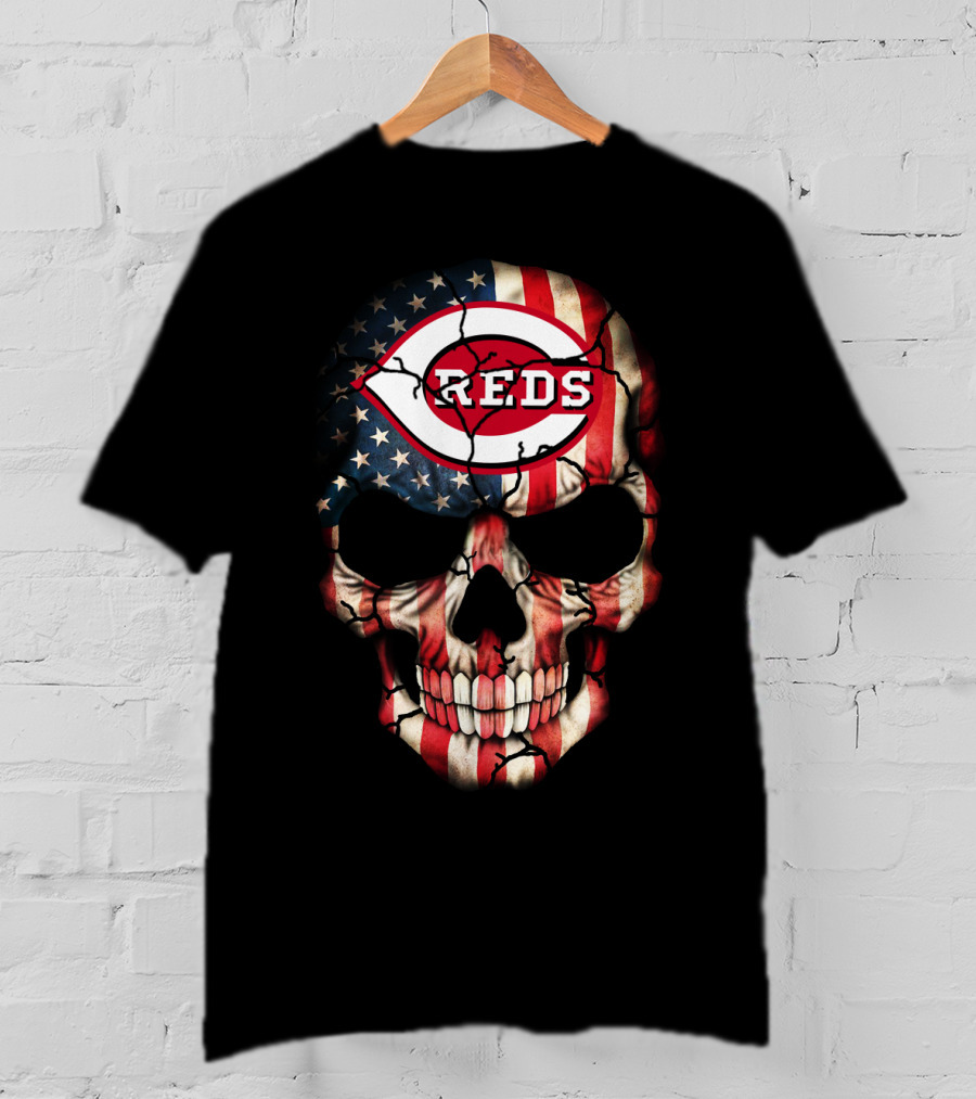 Reds American Flag Skull T-Shirt
