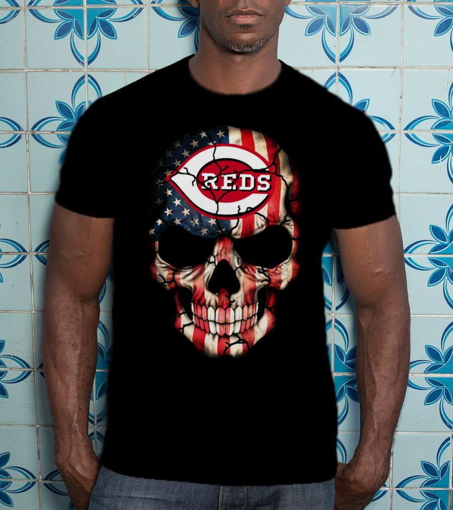 Reds American Flag Skull T-Shirt