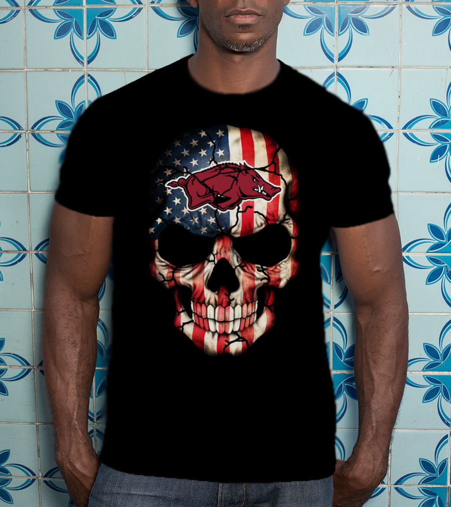 Arkansas Razorbacks American Flag Skull T-Shirt