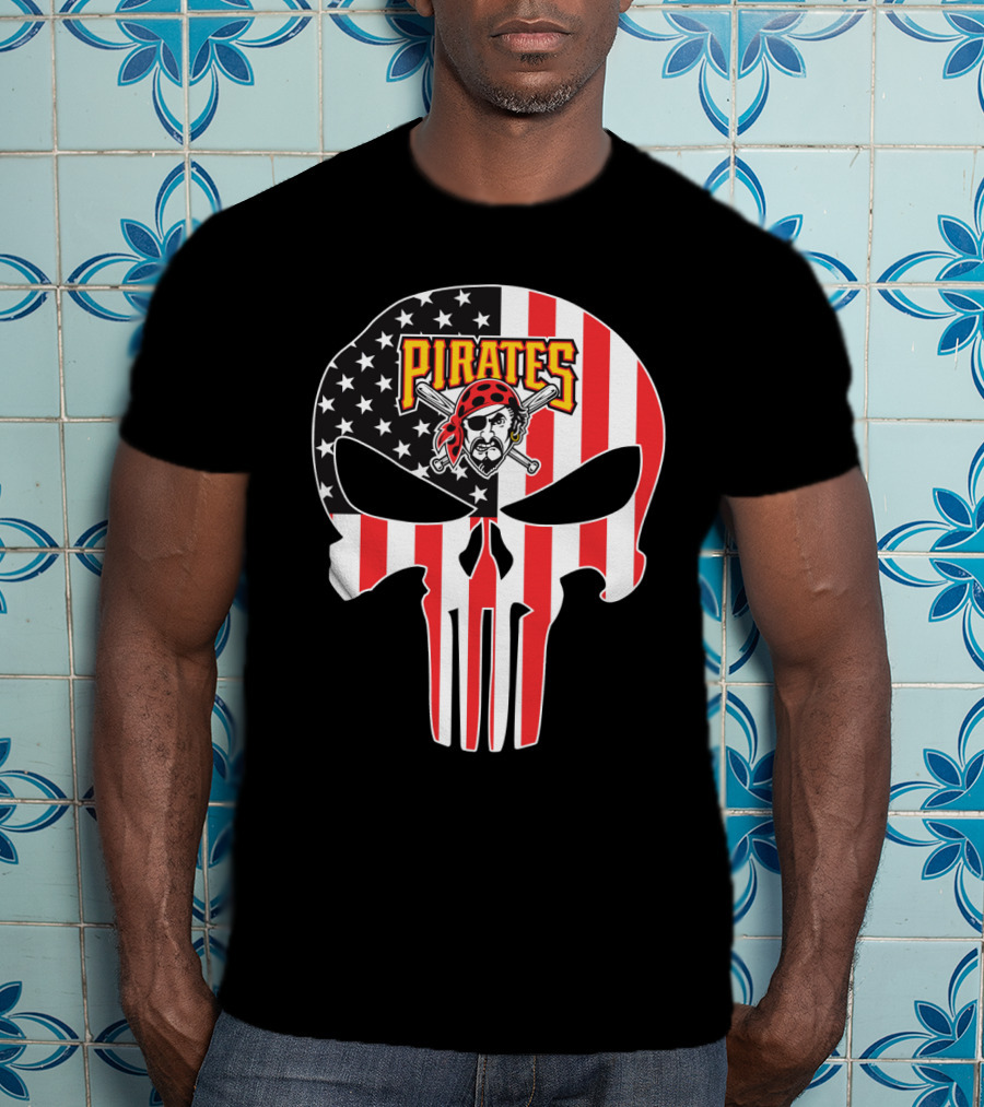 Pirates Skull American Flag T-Shirt