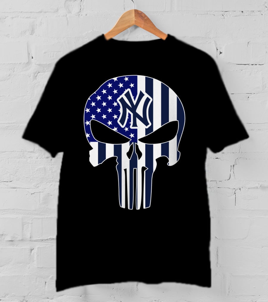New York Yankees Skull With American Flag T-Shirt