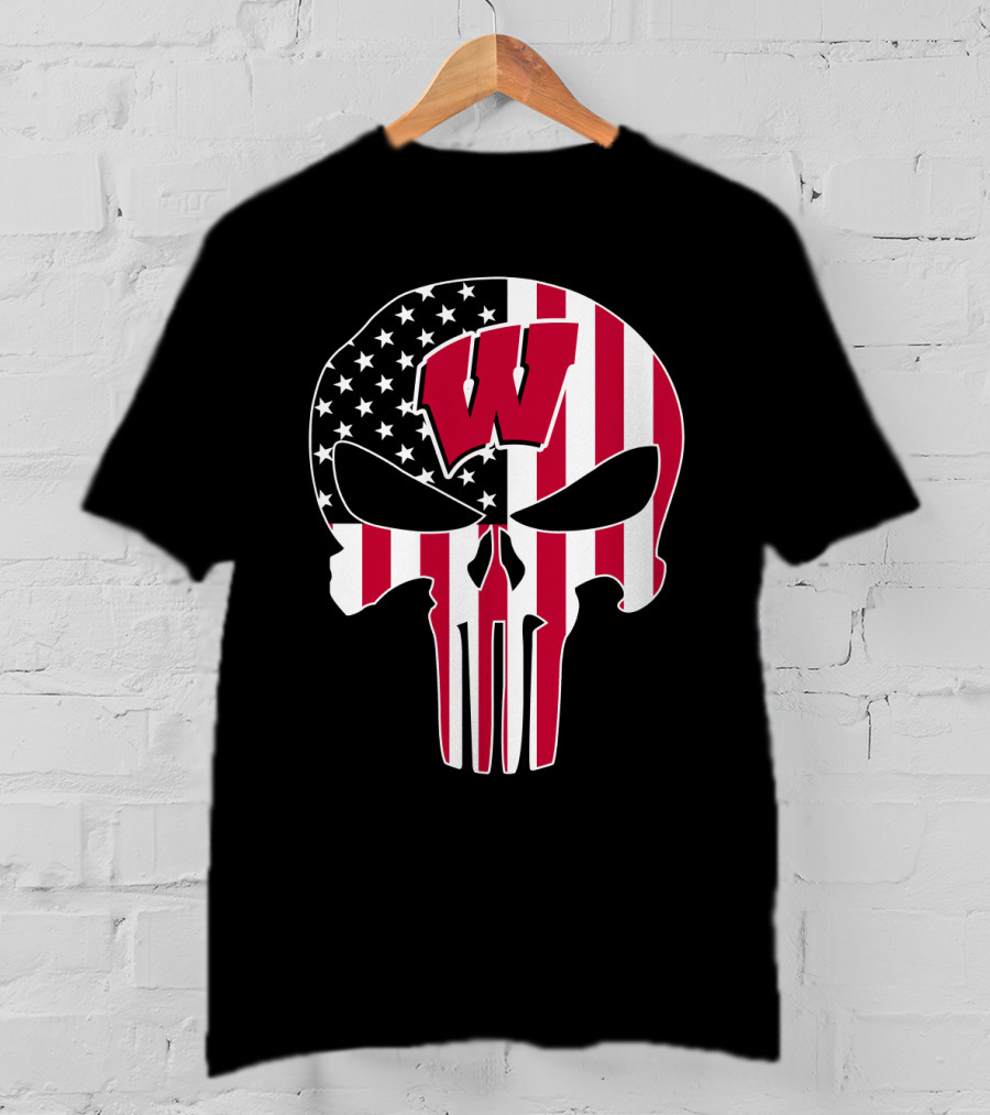 Wisconsin Badgers W Punisher Skull American Flag T-Shirt