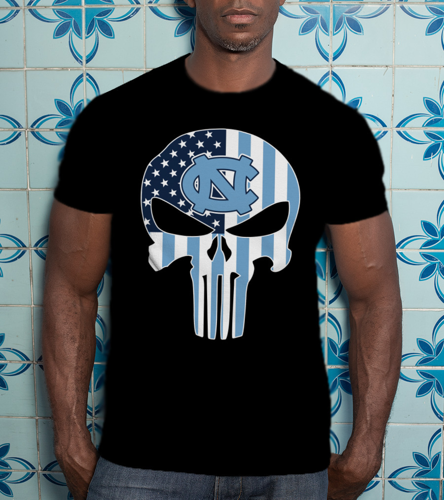 North Carolina Tar Heels Skull American Flag T-Shirt