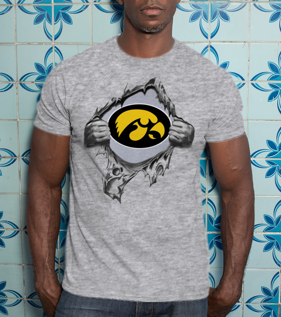 Iowa Hawkeyes Logo Torn Skin Teaser T-Shirt