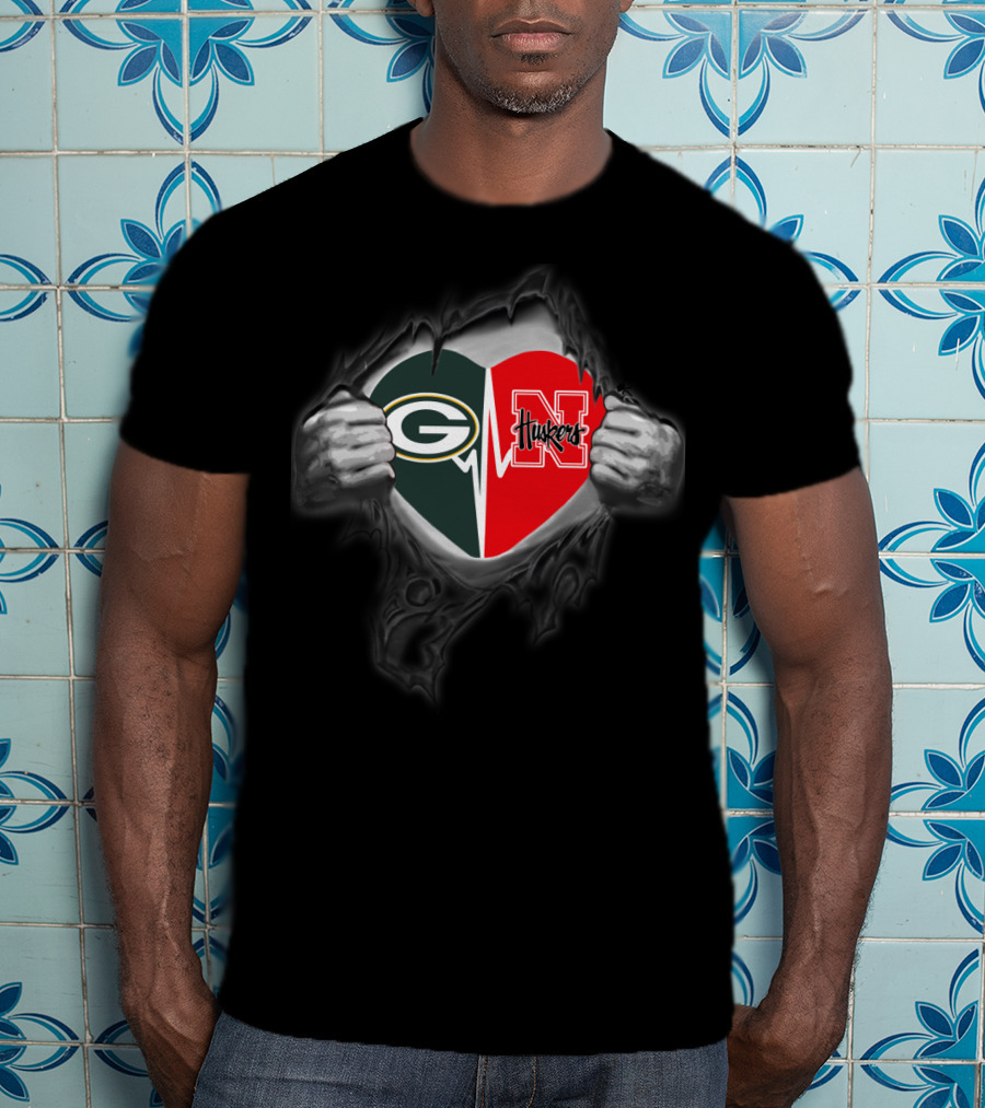 Green Bay Packers Nebraska Cornhuskers Heart Rip T-Shirt