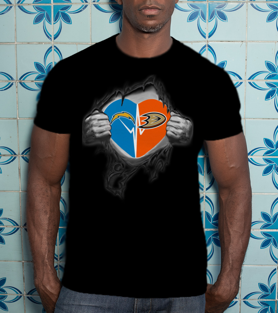 Chargers Anaheim Ducks Heart Hands T-Shirt