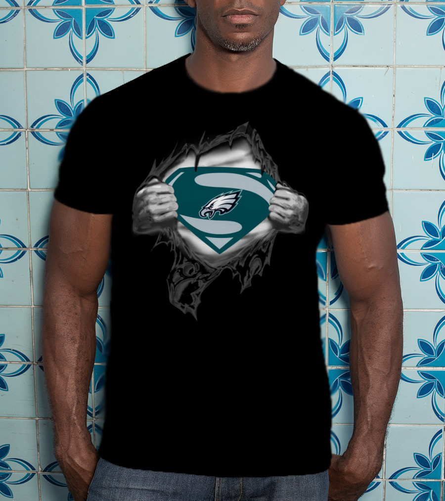 Philadelphia Eagles Logo Superman Style 36 Fan T-Shirt