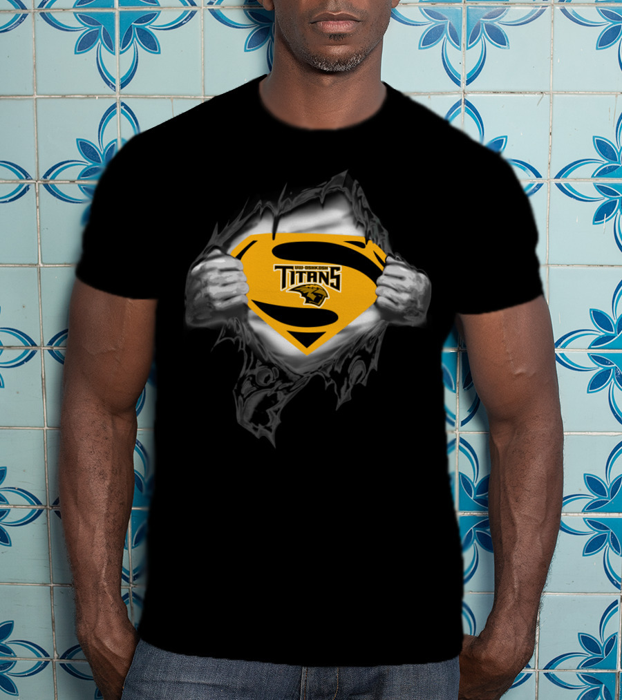 Superman Rip 302 Oshkosh Titans T-Shirt