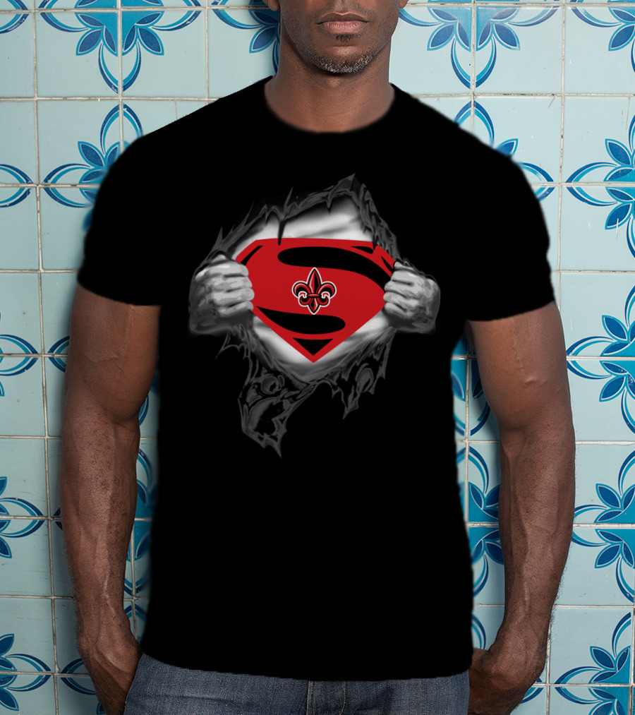 Ragin Cajuns Superman Fleur-De-Lis Crest 340 T-Shirt