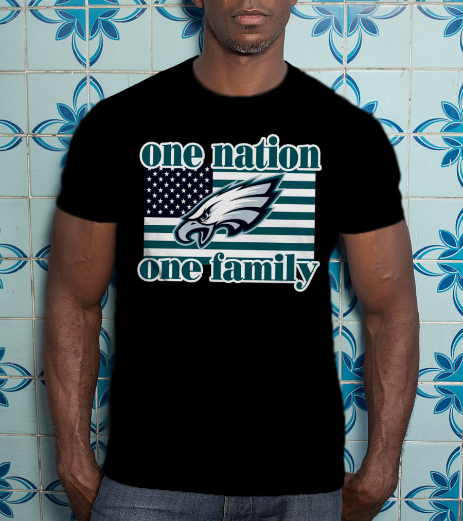 One Nation One Family Philadelphia Eagles Flag T-Shirt