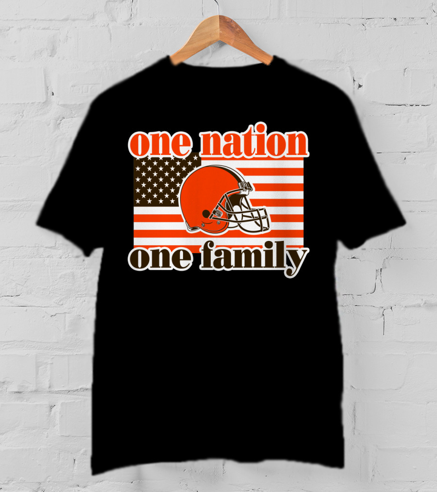 One Nation One Family Cleveland Browns Helmet Flag T-Shirt