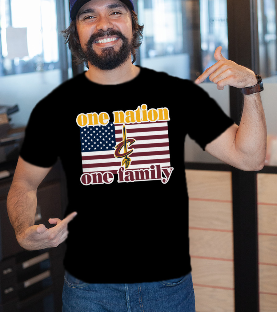 One Nation One Family Cleveland Cavaliers American Flag T-Shirt