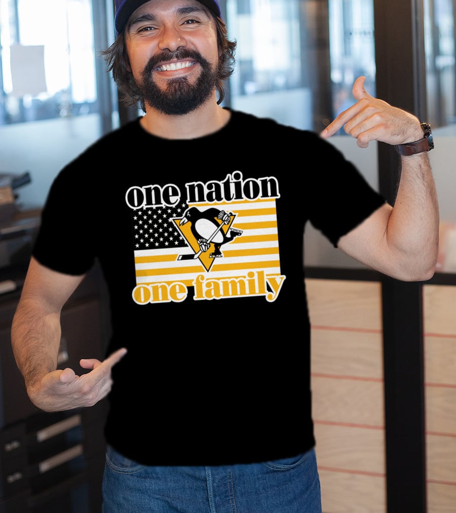 One Nation One Family 95 Pittsburgh Penguins American Flag T-Shirt