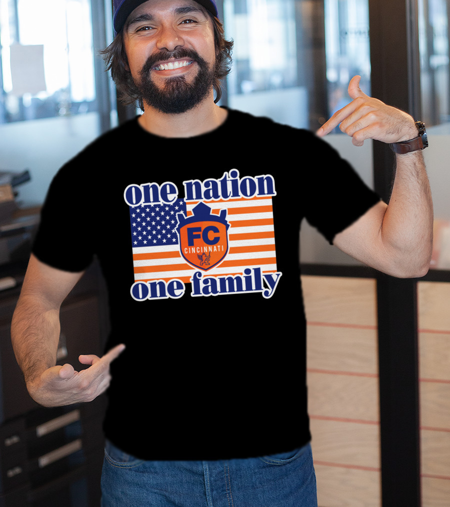 One Nation One Family Fc Cincinnati United States Flag T-Shirt