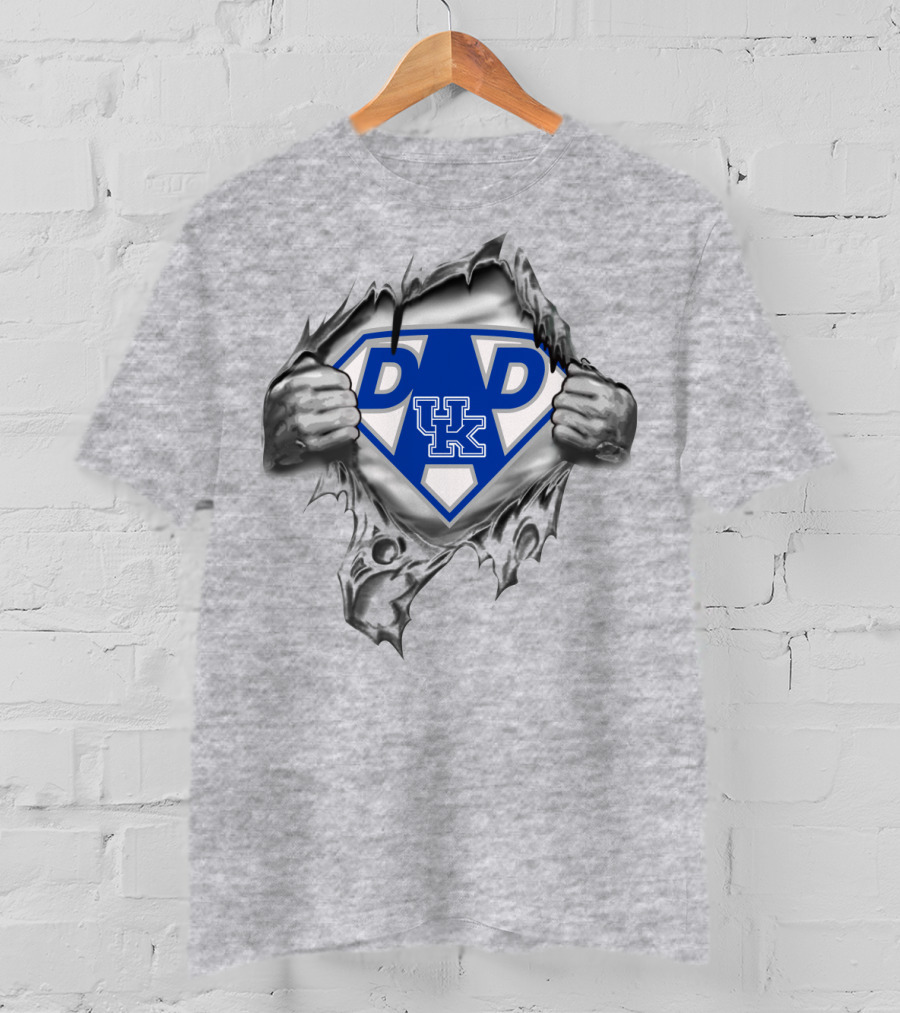 Uk Wildcats Super Dad Shield Burst Through T-Shirt