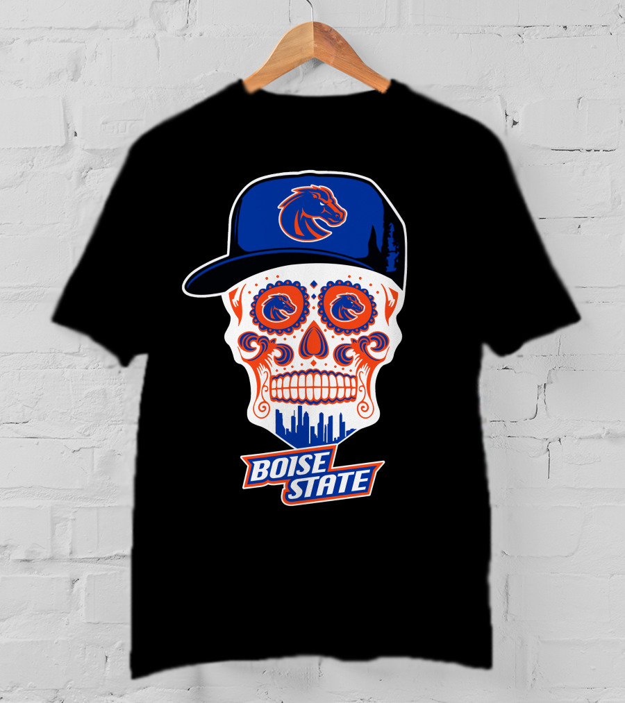 Boise State Broncos Skull With Hat And City Skyline T-Shirt