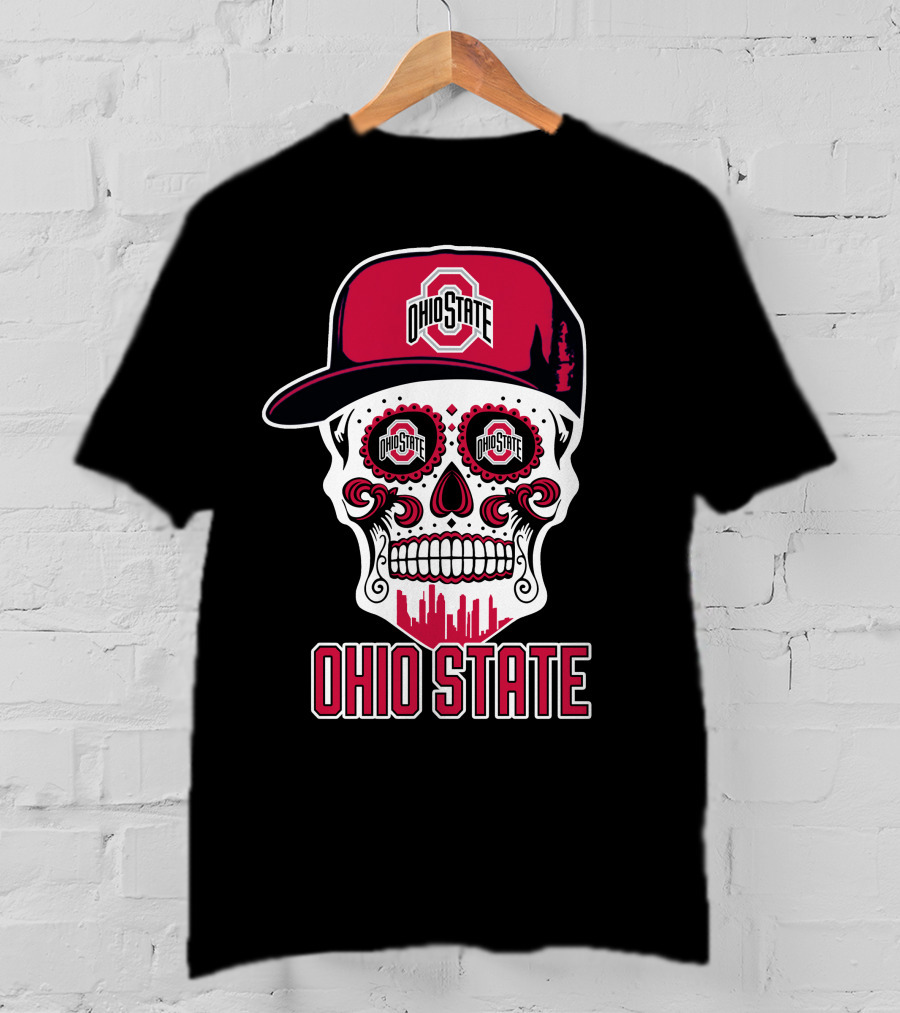 Ohio State Buckeyes Skull With Baseball Cap And Cityscape Elements T-Shirt