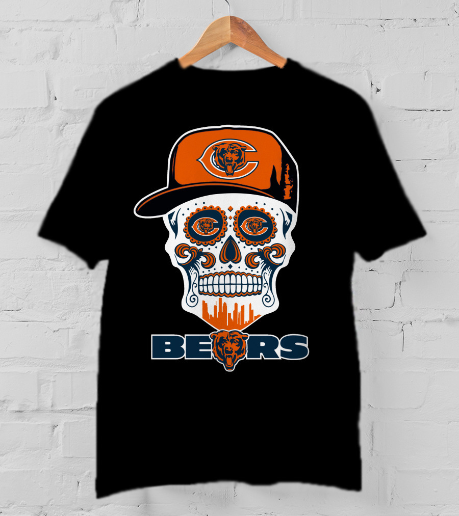 Chicago Bears Skull Hat Urban Skyline T-Shirt