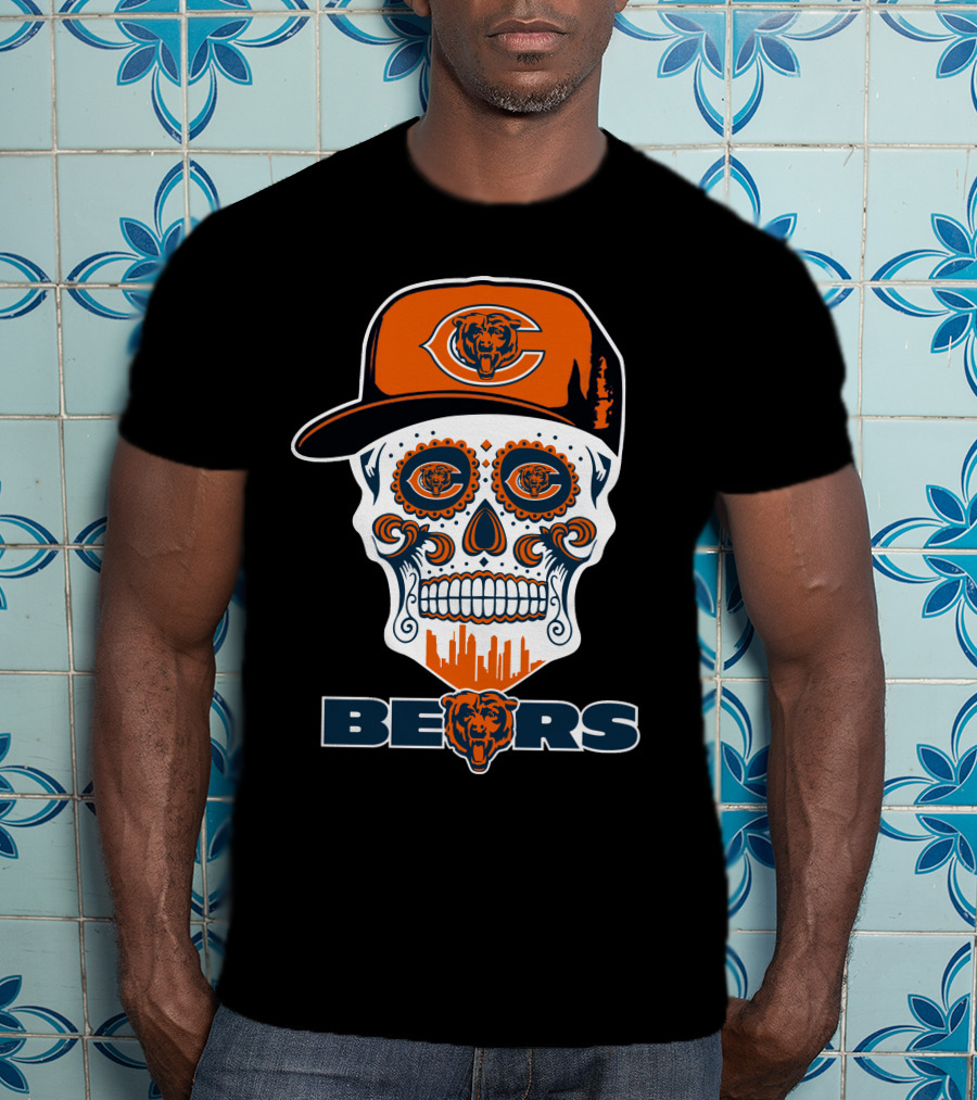 Chicago Bears Skull Hat Urban Skyline T-Shirt