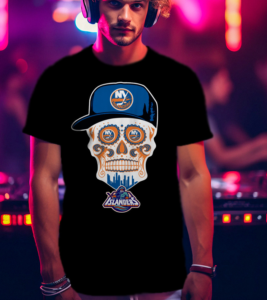 Ny Islanders Skull Logo With Cap And Cityscape T-Shirt