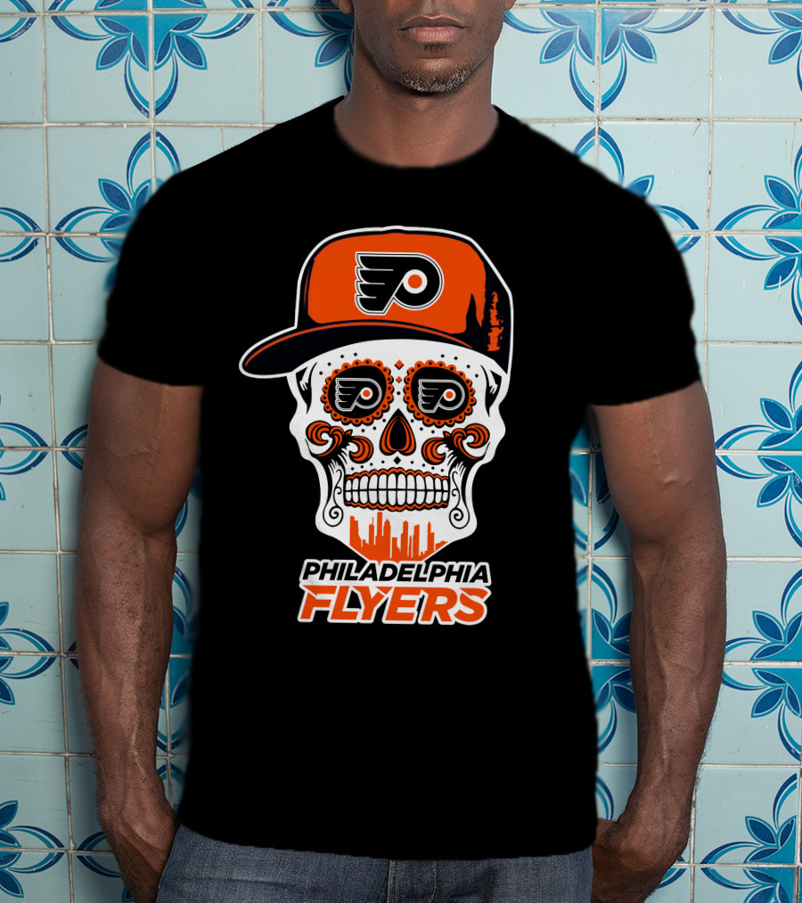 Philadelphia Flyers Skull Art With Cap And Skyline T-Shirt