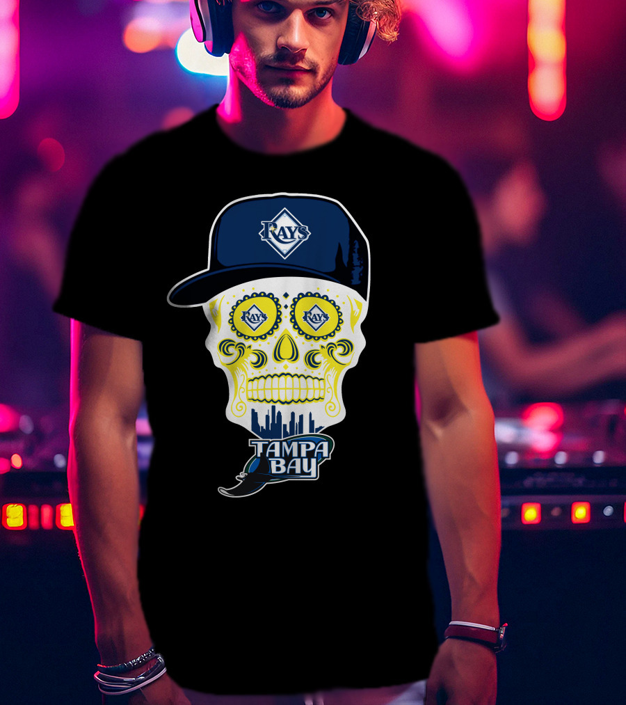 Tampa Bay Rays Skull With Hat And City Skyline T-Shirt