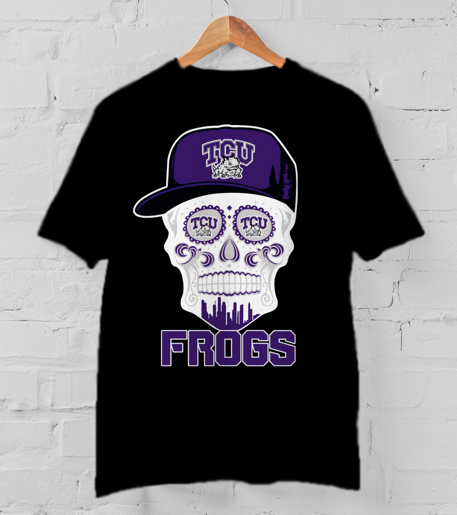 Tcu Horned Frogs Skull With Hat And City Skyline T-Shirt