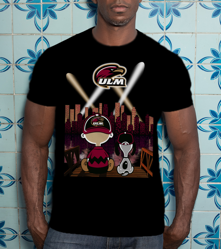 Ulm Warhawks City Skyline Night Lights Retro Style T-Shirt