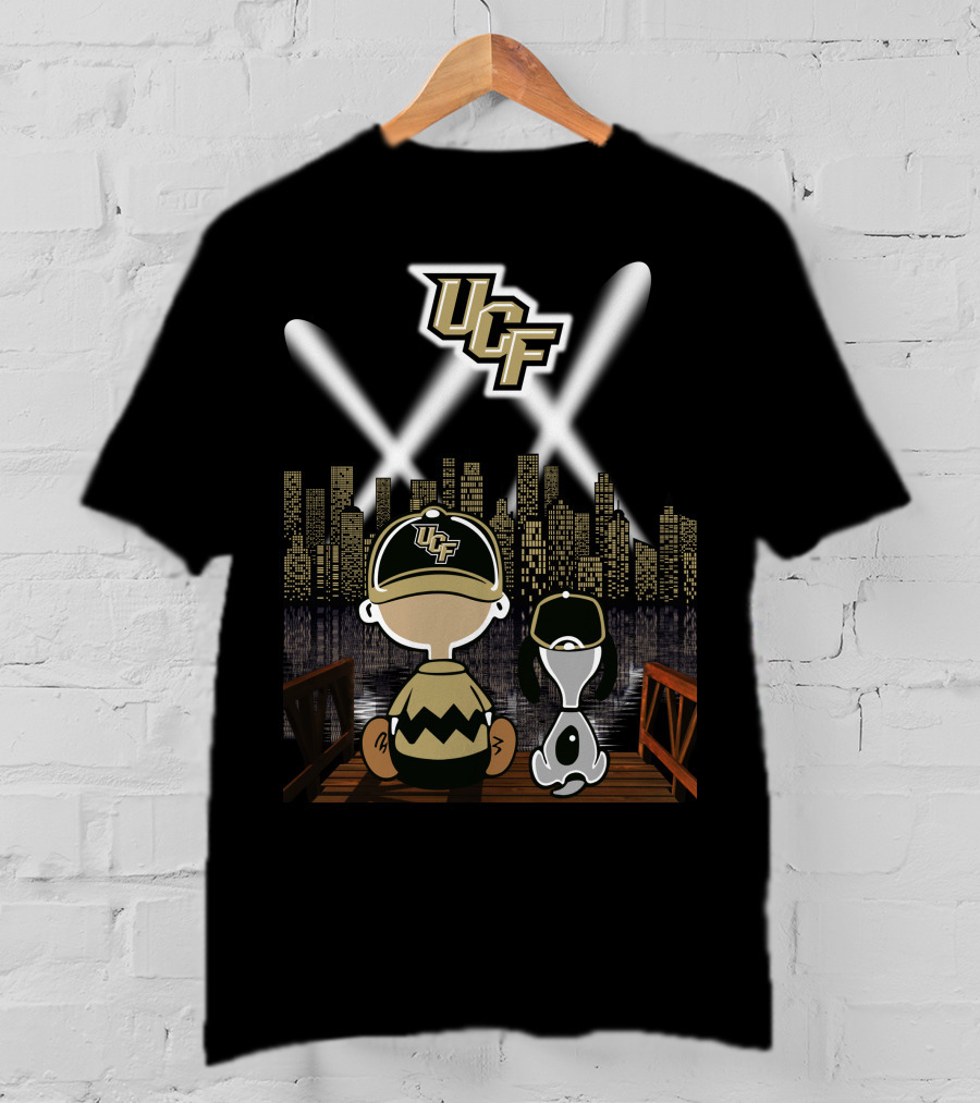 Ucf Knights Nighttime Cityscape Charlie Brown And Snoopy T-Shirt