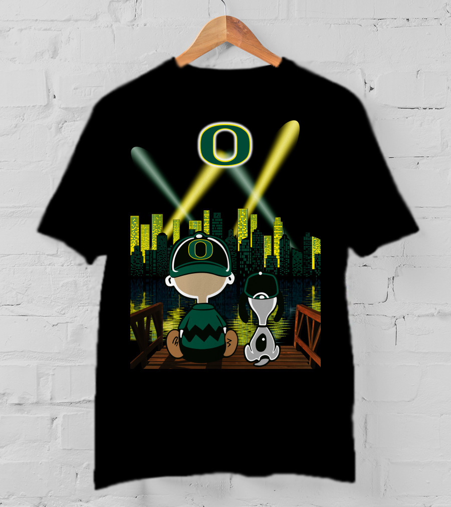 Oregon Ducks City Skyline Night Scene With O Logo And Lights T-Shirt